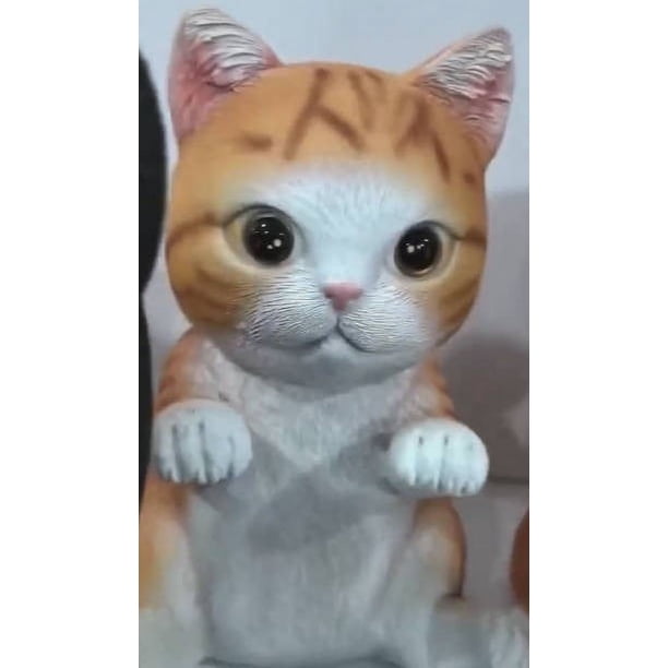 Adorno de gato, estatua de resina artesanal, decoración para el hogar, la oficina o el dormitorio, figura de gato única, pequeño detalle decorativo para estante, material de resina marrón,