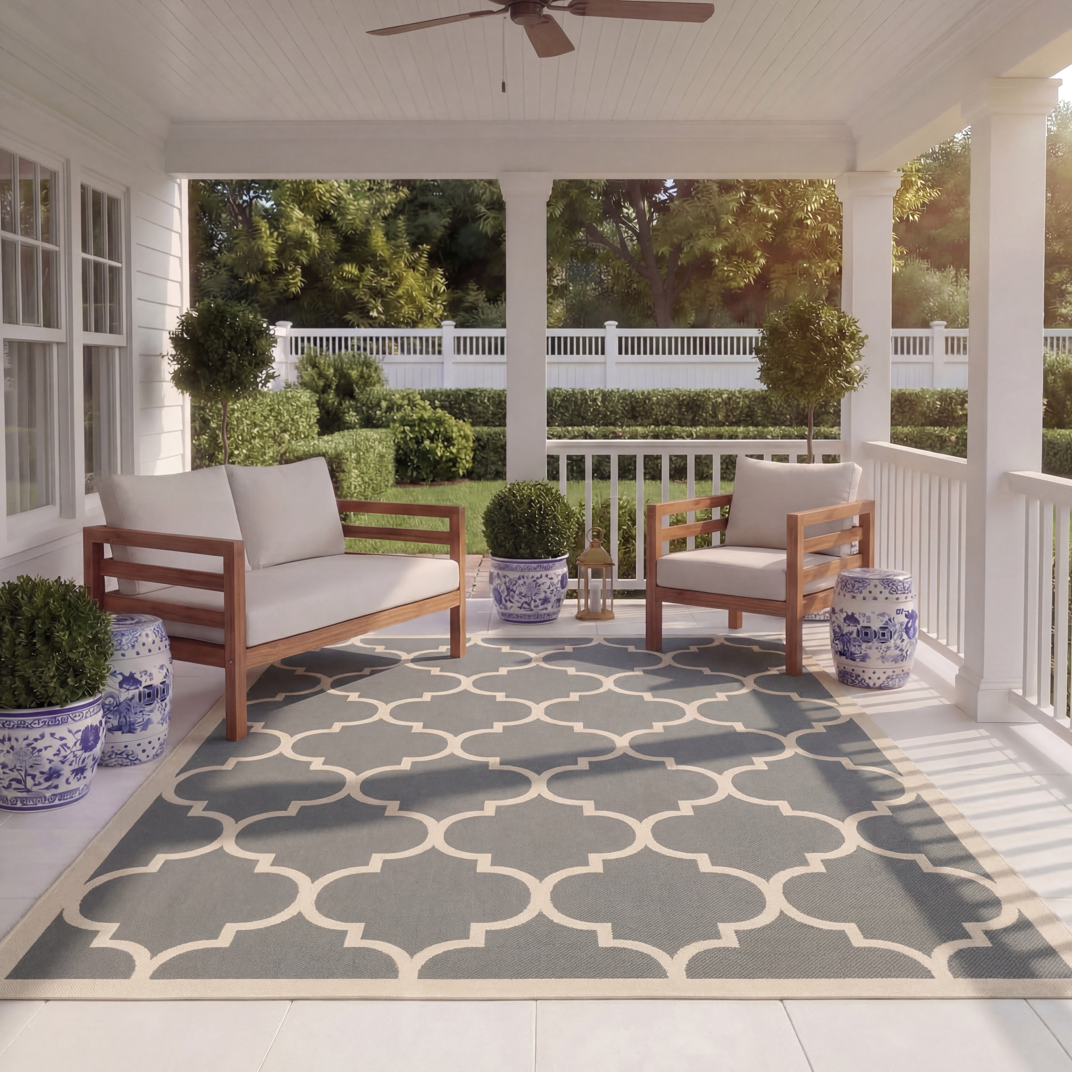 Safavieh Courtyard Alyssa Geometric Indoor/Outdoor Area Rug, Anthracite/Beige, 5'3" x 5'3" Square