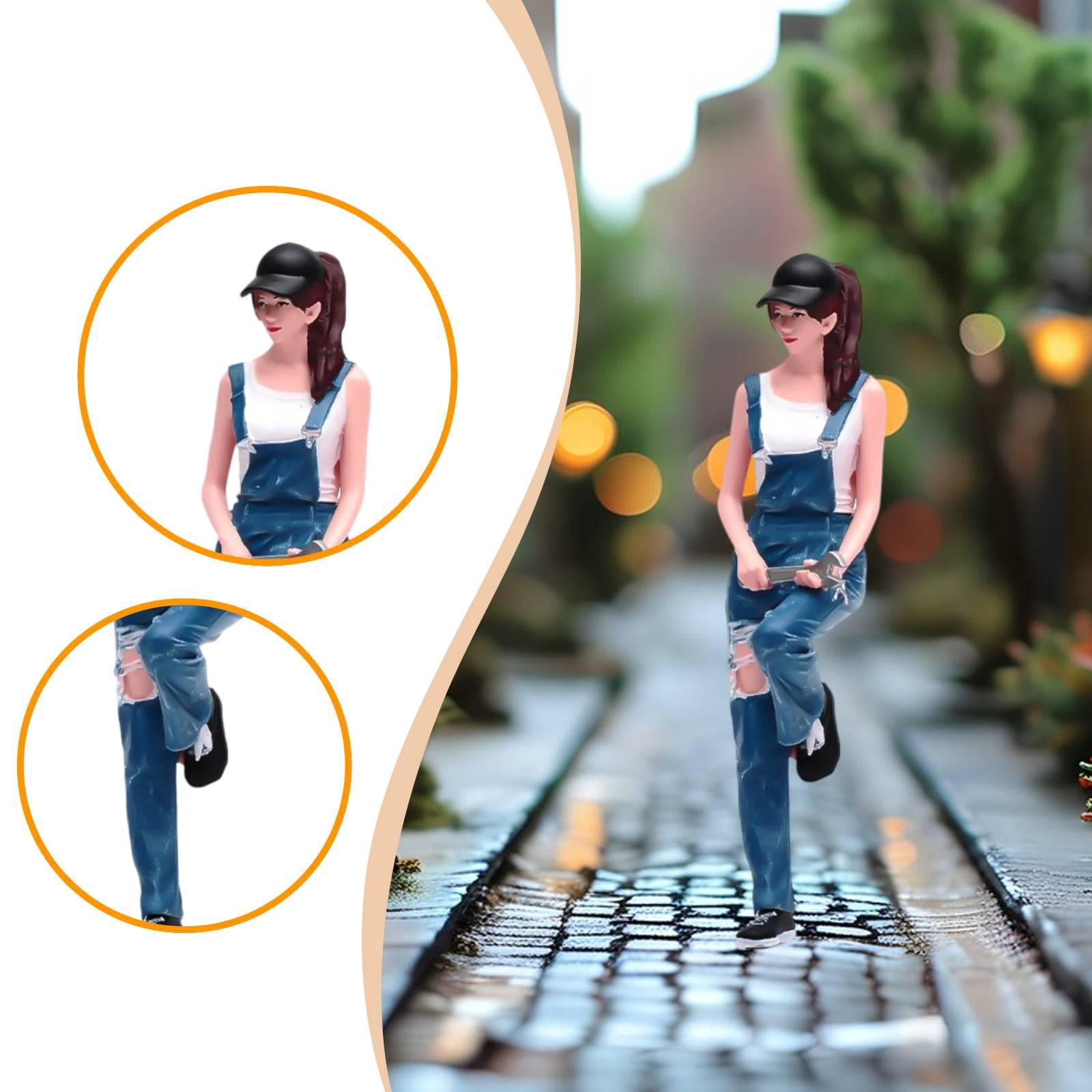 LeeQinersw 1/18 Female Auto Mechanic Model Dioramas for Micro Landscape Miniature Scene