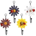 thumbnail image 1 of Paquete de 4 ganchos de hierro con margaritas y flores Vintage, ganchos de pared decorativos, ganchos de pared de resina para colgar Qi Cheng, 1 of 2