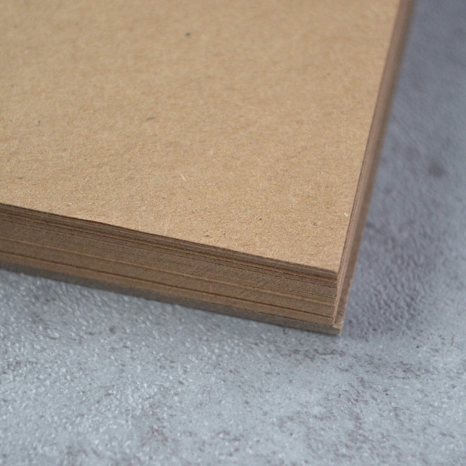 Royal & Langnickel - Bee Paper Company Brown Bogus Recycled Rough Sketch Paper