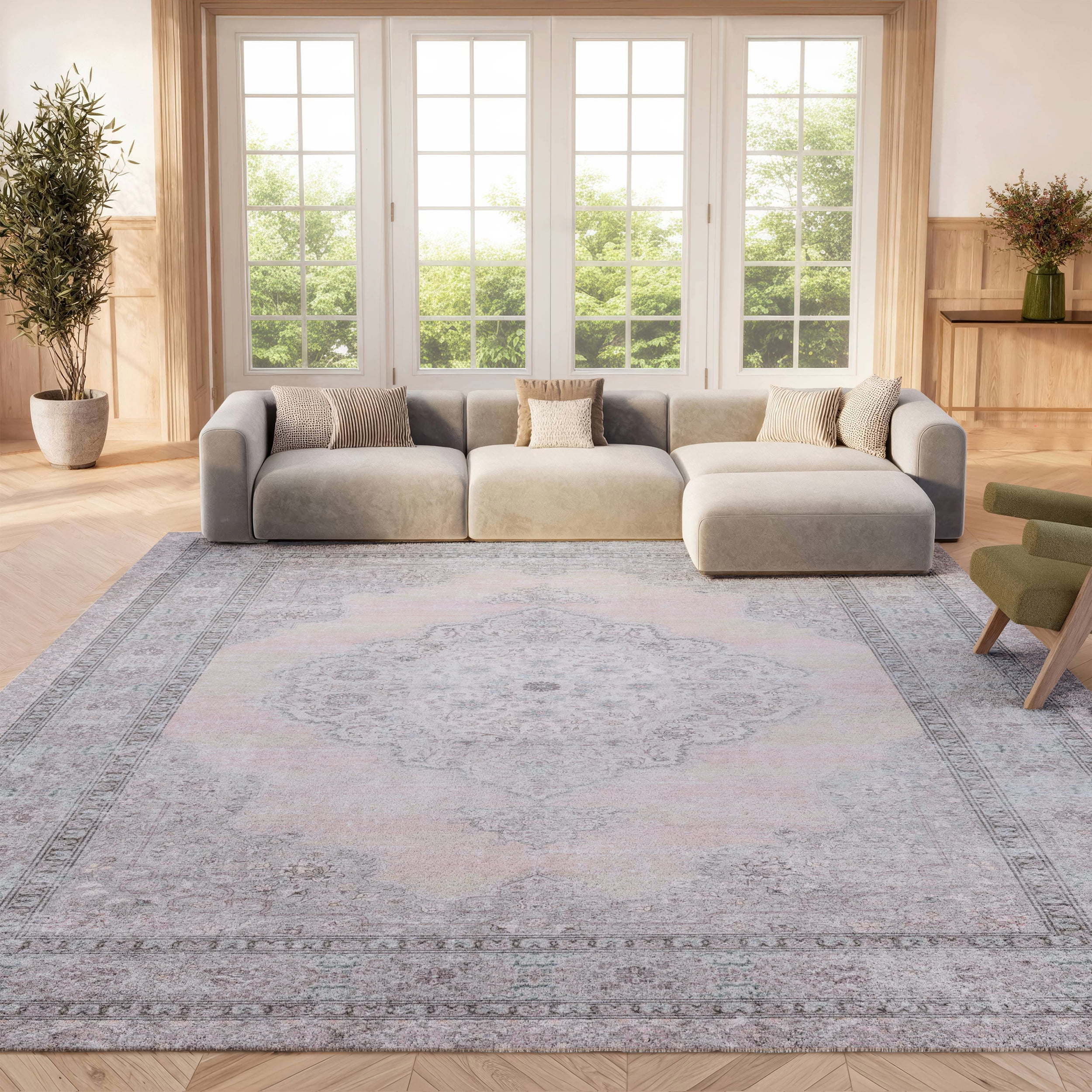 SAFAVIEH Tucson Toby Traditional Machine Washable Area Rug, 4' x 6', Beige/Light Green
