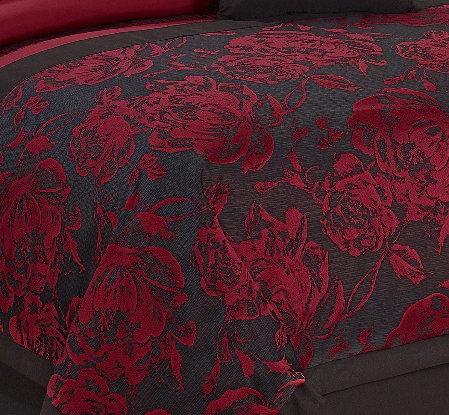 EvJk 8 Piece Jacquard Patchwork Floral Pattern Queen Bed in a Bag, Burgundy Bedding Set,King
