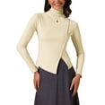 thumbnail image 1 of Camiseta de punto de cuello alto para mujer Inspire Chic, ajuste asimétrico y slim fit, básica térmica, color beige, 1 of 6