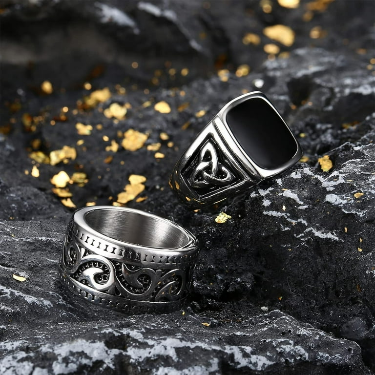 4Pcs Stainless Steel Vintage Signet Rings for Men Biker Rings Set Pinky Thumb Celtic Band Ring Spinner Ring Silver Gold Polished Edge Mens Rings for