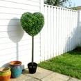 thumbnail image 5 of Heart-Shaped Ground Plug Faux Boxwood Ball Topiary Outdoor Decorative Stake,43 Inch Heart Ground Plug Plants,Suitable For Easter Valentine's Day Porch Outdoor Indoor Decoration(Without flower pots), 5 of 7