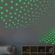 thumbnail image 5 of Pegatinas de estrellas que brillan en la oscuridad para niños | Calcomanías fluorescentes y que cambian de color para paredes y ventanas | Paquete de 4 para decorar dormitorios y fiestas, 5 of 6
