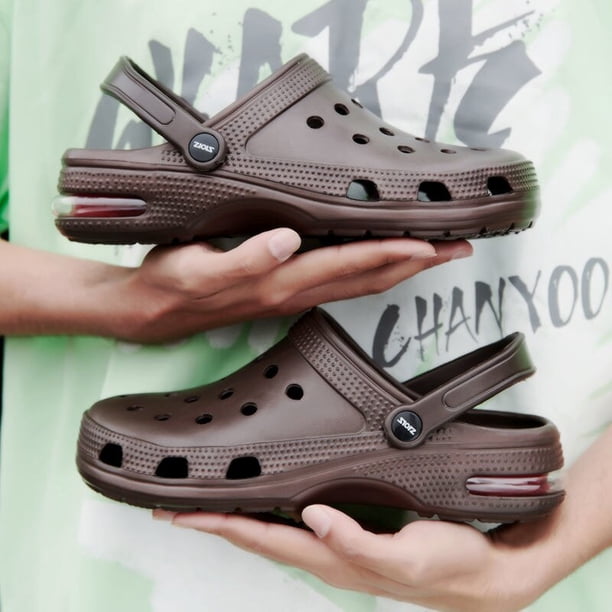 Zapatos con agujeros de verano para hombre, zapatillas con cojín de aire, suelas suaves antideslizantes, zapatos de playa para exteriores, sandalias grandes para interiores Qiuyongming unisex
