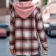 thumbnail image 4 of Mujeres patchwork con capucha poliéster fibra manga larga abierto dobladillo pullover Plaid patchwork sudaderas con capucha para el trabajo diario, 4 of 6