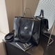 thumbnail image 3 of Bolso de hombro avanzado de gran capacidad para mujer 2024 nueva mochila bolso de hombro bolso de viaje, 3 of 5
