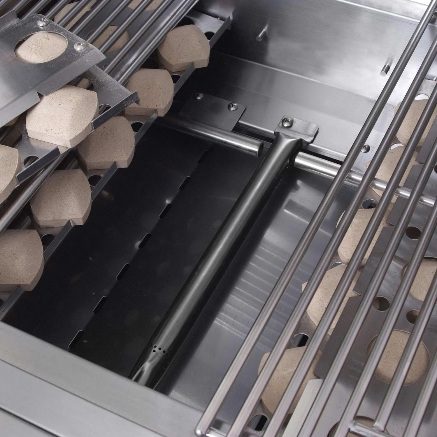 RCS Premier Series 32-Inch 4-Burner Built-In Natural Gas Grill With Rear Infrared Burner & Grill Lights - RJC32AL