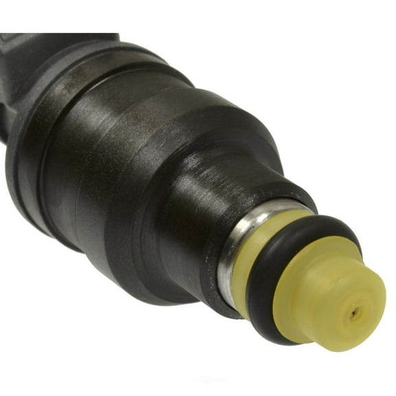 Standard Motor Products FJ626RP6 Fuel Injector Fits select: 1997-1998 FORD F150, 1997-2000 FORD ECONOLINE