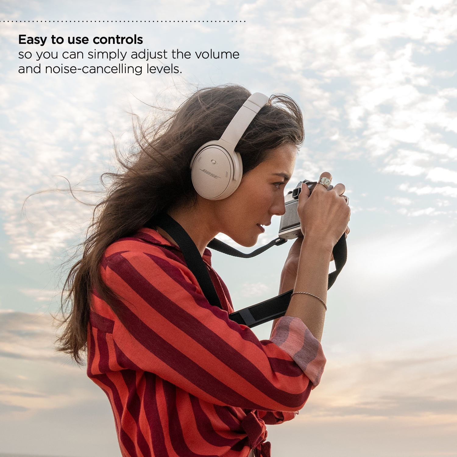 Bose QuietComfort 45 Headphones Noise Cancelling Over-Ear Wireless  Bluetooth Earphones, White Smoke