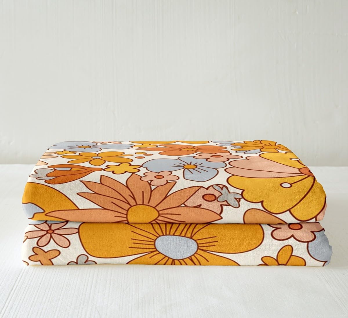 Hippie Flower Blanket Groovy Birthday Decorations Throw Blanket for Bed Cute Rainbow Floral Travel Blanket Twin Size for Girls Women Bedroom Decor Retro 70s Theme Fleece Blanket