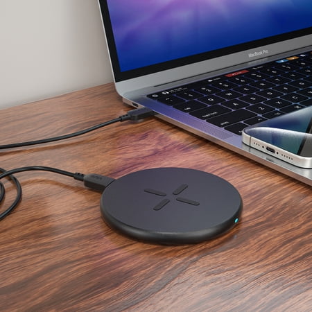 ONN 10W WIRELESS CHARGING PAD WITH 5FT USB-C CABLE AND WALL ADAPTER, QI CERTIFIED, BLACK – COMPATIBLE WITH IPHONE 17/16/15/14/13/12 SERIES, SAMSUNG GALAXY, NOTE, PIXEL DEVICES