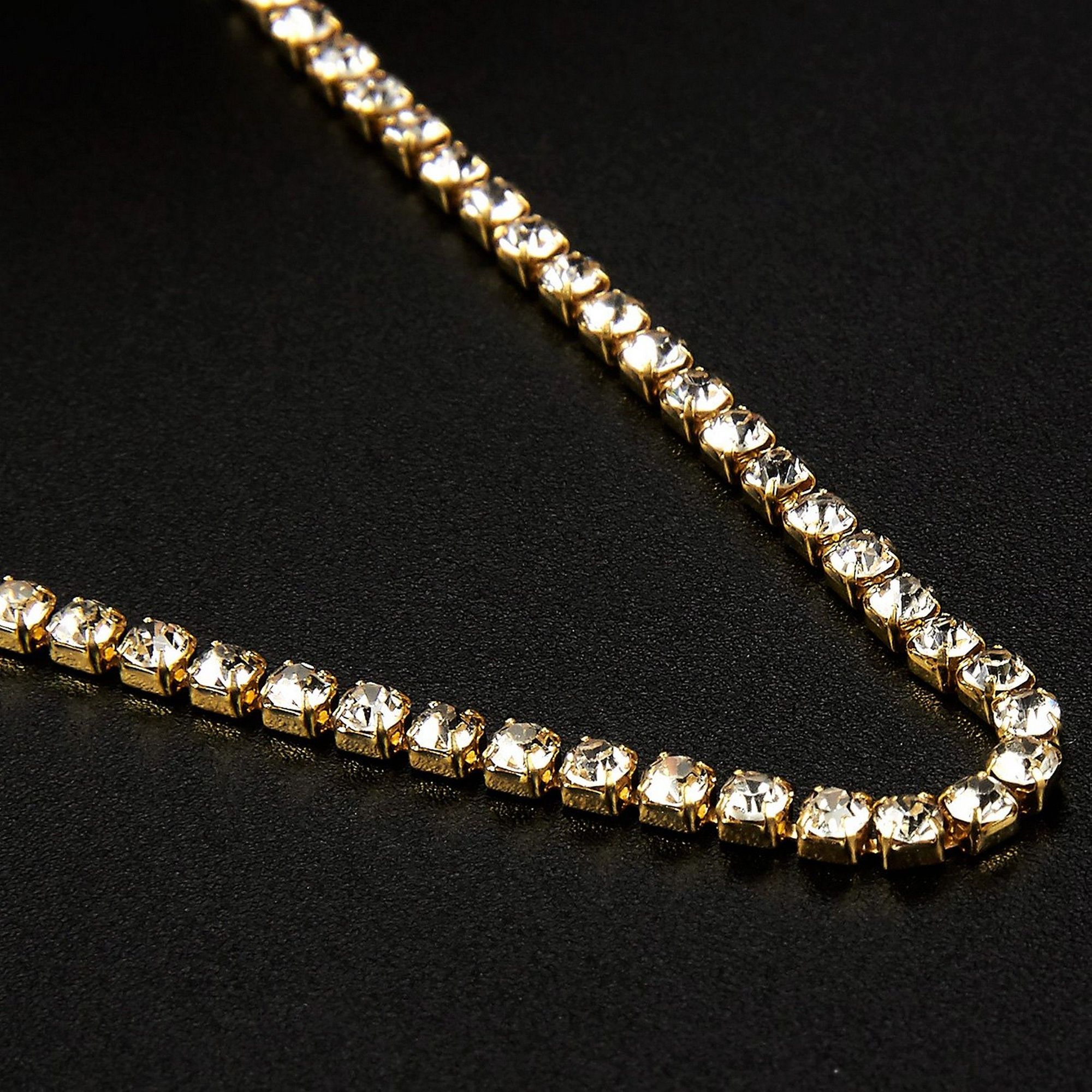 16.4 Yards 2 mm Rhinestone Crystal Close Chain Trim Claw Chain Glass Sew On Rhinestones Cup Chain for Sewing Jewelry Craft DIY Decorative Silver Bottom SS6 Clear
