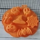 thumbnail image 3 of Inteprter Molde de silicona para Halloween, moldes para pasteles, moldes para repostería, dulces, calabaza, hornear, galleta , Chocolate, Type2 NO2, 3 of 6