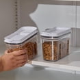 thumbnail image 2 of Set dispensador de alimentos FreshKeeper 1,5 L x 2, hermético, sin BPA, 2 of 7
