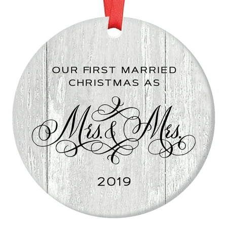 Lesbian Marriage Gifts for the Couple Gay Newlywed First Christmas Wedding Ornament 2019 Mrs & Mrs 1st Xmas 3