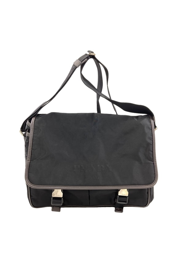 Pre-Owned Prada logo hardware shoulder strap, nylon material, women's.