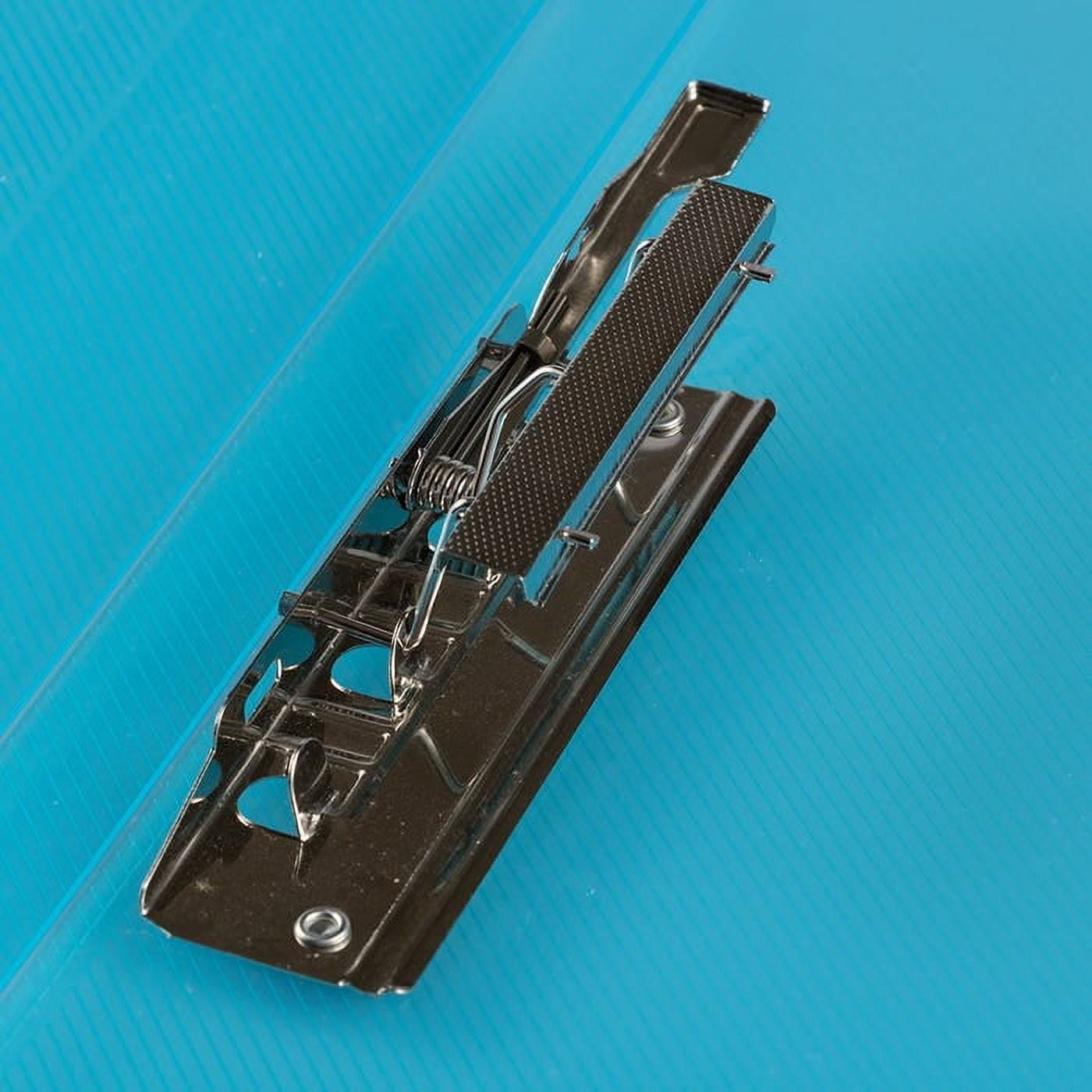 JAM Paper Plastic Clamp Binder, Blue, 0.75 inch, 1 Pack