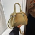 thumbnail image 3 of Bolso de mano sencillo e informal, versión coreana del 2025, bolso de hombro de alta gama, bolso de mensajero versátil y de moda de nicho., 3 of 4