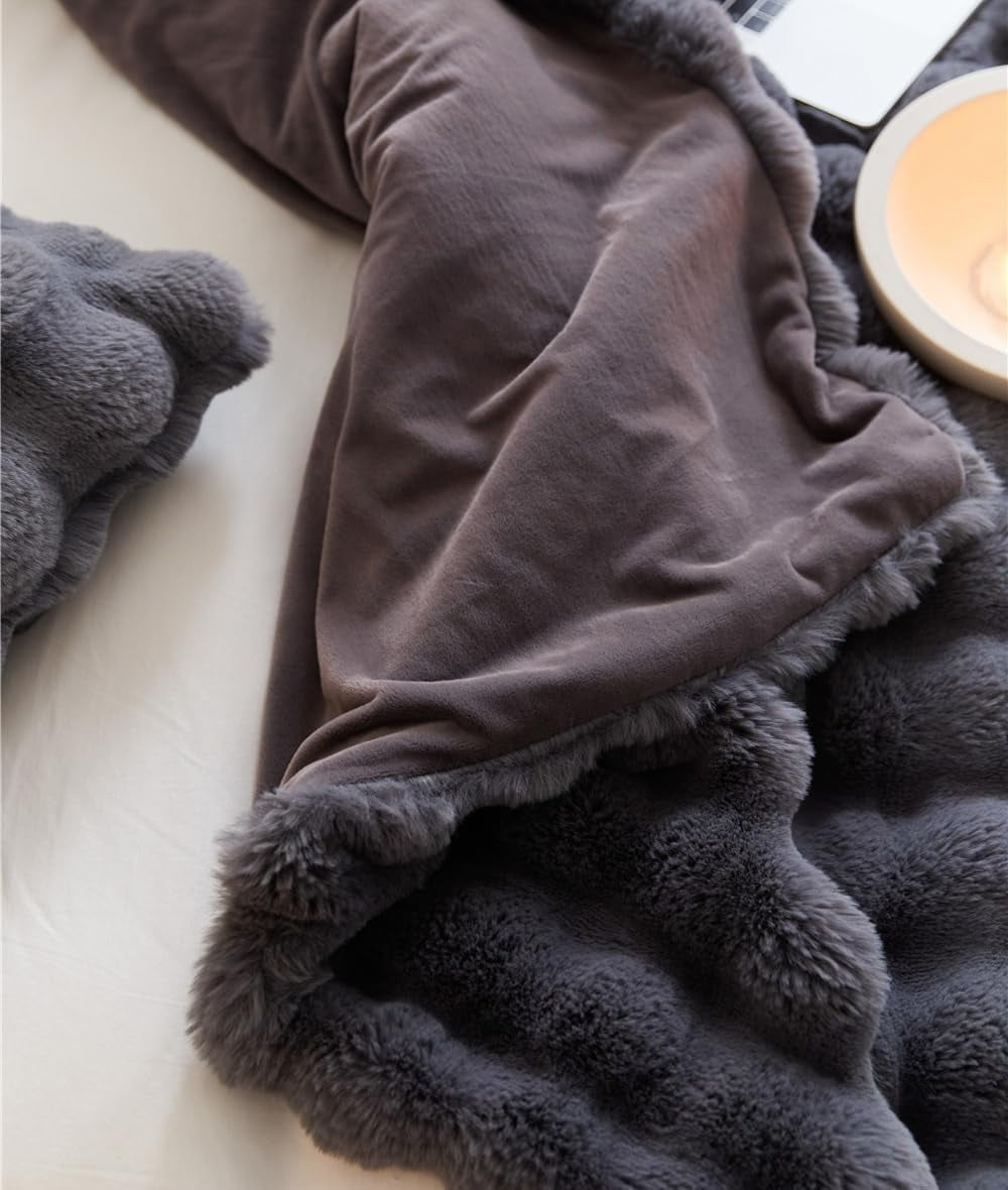 Marshmallow Cloud Fleece Throw Blanket, Rabbit Plush Faux Fur Blanket