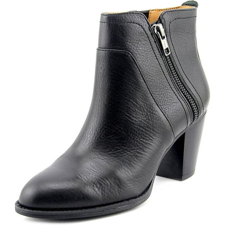 Sofft West Women Round Toe Leather Black Ankle Boot