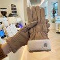 thumbnail image 3 of Guantes de invierno gruesos, cálidos e impermeables para mujer, de terciopelo, para otoño e invierno, resistentes al viento y al frío, bonitos guantes de esquí para montar a caballo, 3 of 5