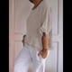 thumbnail image 5 of Blusa de Algodón y con Cuello Redondo, Dobladillo con Volantes y Corta, Color Liso, para Mujer. Albaricoque M, 5 of 7