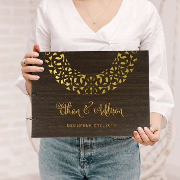 Darling Souvenir Personalized Engraved Laser Cut Wedding Guest Book Wooden Cover Sign-in Book Registry Guestbook Scrapbook-Q3
