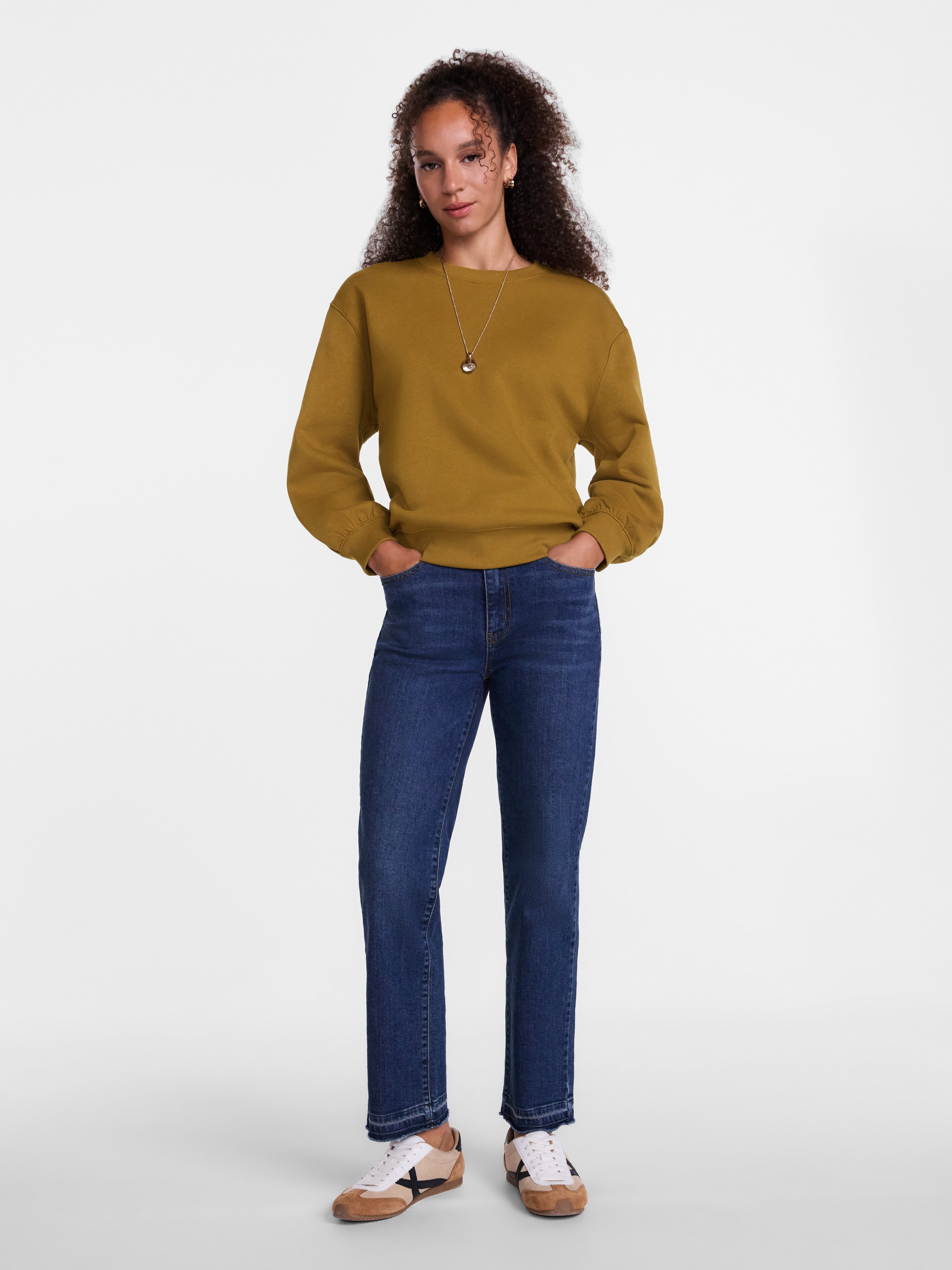 Scenario Women's and Women's Plus Crewneck Sweatshirt, Sizes XS-4X