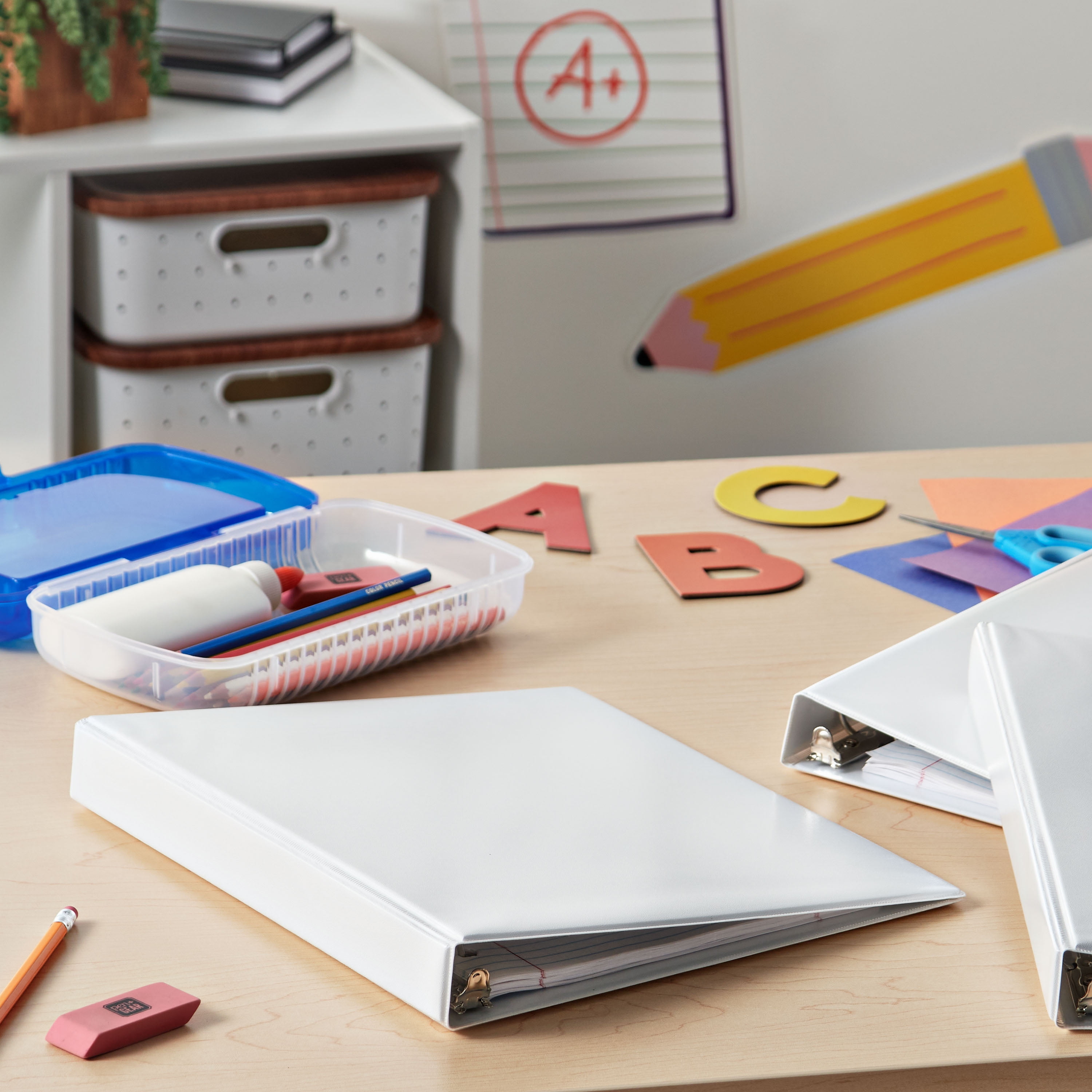 3-ring Binder 4-pack, White 1-inch Durable View by Pen + Gear