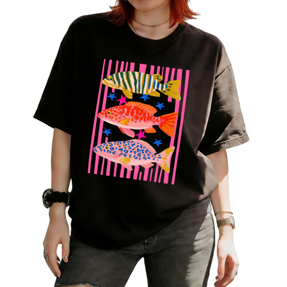 Cozymy Women Top Playful Painted Fish Print T-shirt Bright Stars Tee Relaxed Fit Top for Trendy Summer Look