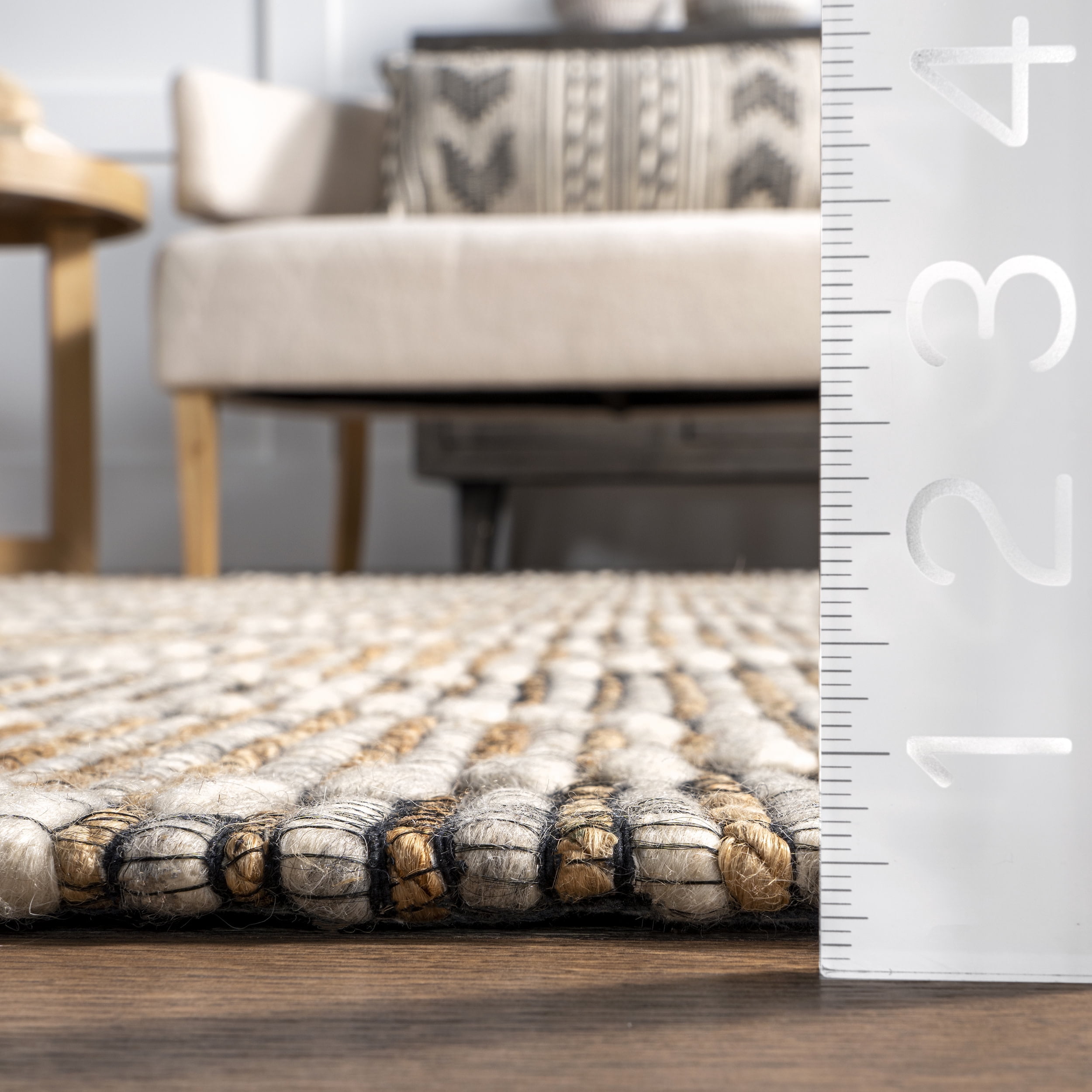 nuLOOM Leanne Geometric Jute and Wool Area Rug, 6' x 9', Natural