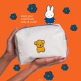 thumbnail image 5 of The Cr&egrave;me Shop x Miffy - Bolsa de maquillaje de viaje perfecta con cierre, espaciosa, duradera, ligera, organizadora de cosm&eacute;ticos oficial, con etiqueta para colgar y etiqueta im, 5 of 5