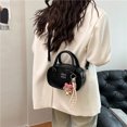 thumbnail image 1 of Bolso de bolos pequeño con textura de alta calidad para mujer, nuevo bolso bandolera cuadrado pequeño, versátil y elegante, bolso de hombro 2025, 1 of 5