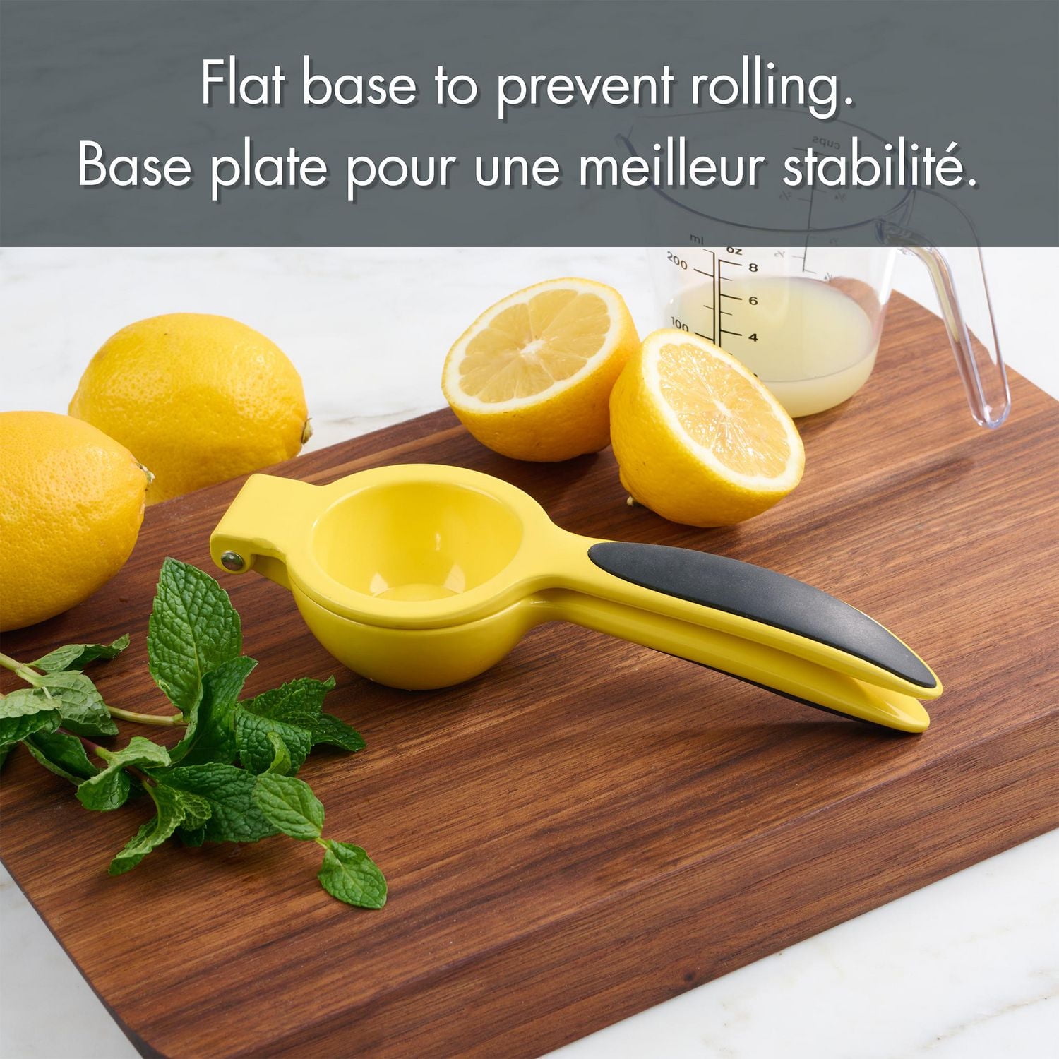 Mainstays 8.5" Manual Lemon Juicer, Heavy-Duty Diecast Aluminum with Comfort Grip Handles, Yellow, Lemon Squeezer