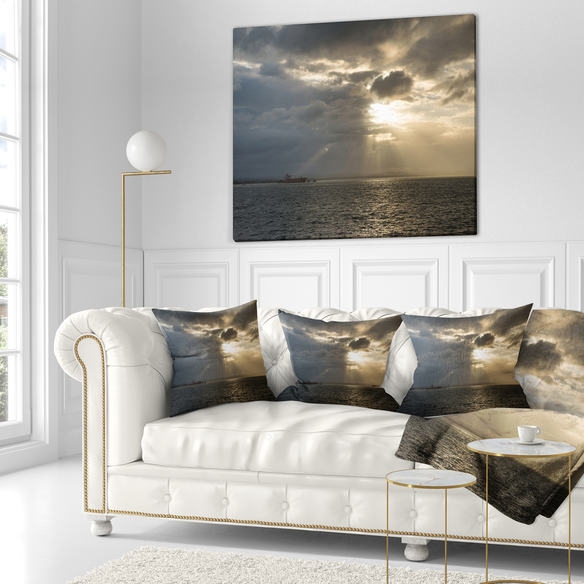 Designart Beautiful Cloudy Sunset at Australia Beach - Seashore Throw Pillow - 16x16