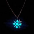 thumbnail image 1 of Collar de acero inoxidable que brilla en la oscuridad para hombres, collares Punk, mariposa luminosa, colgante de corazón, joyería de fiesta, regalo para mujeres, 1 of 4