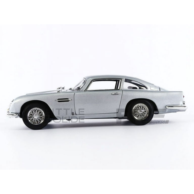AUTO WORLD 1/18 - ASTON MARTIN DB5 - J. Bond - No Time To