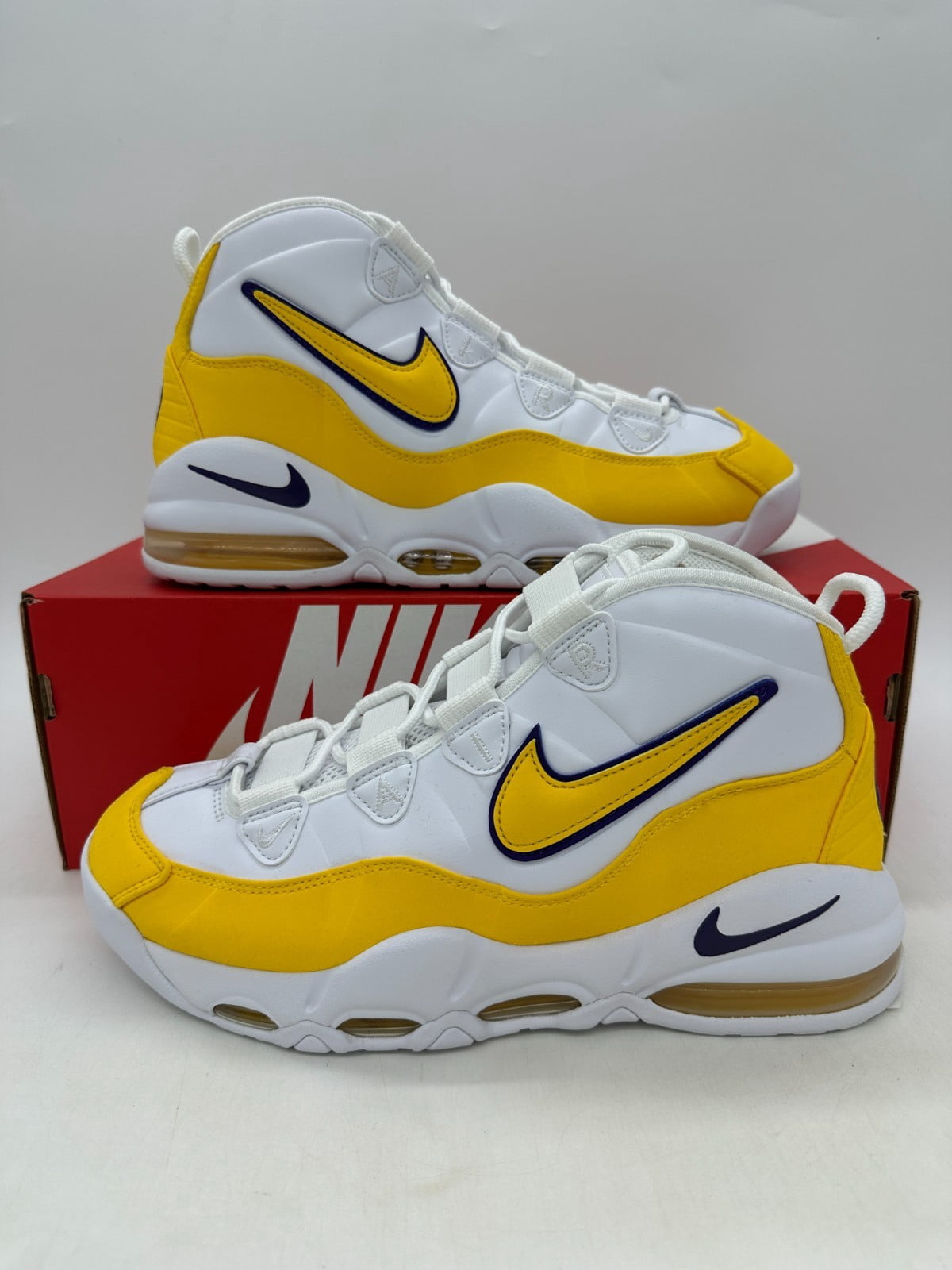 Nike Air More Uptempo ホワイト/オレンジ/イエロー Nike Air Max Uptempo 95 Men's Size 8.5 White Yellow Athletic Shoes