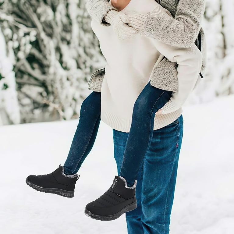 Short black top boots with fur