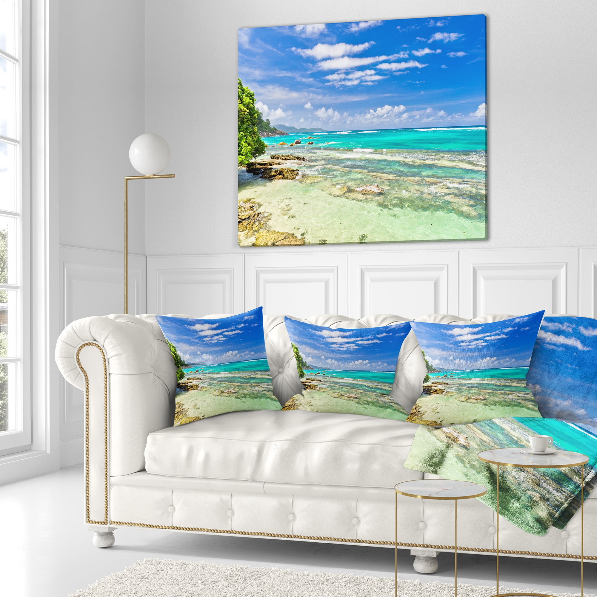 Designart Tranquil Seychelles Tropical Beach - Modern Seascape Throw Pillow - 18x18