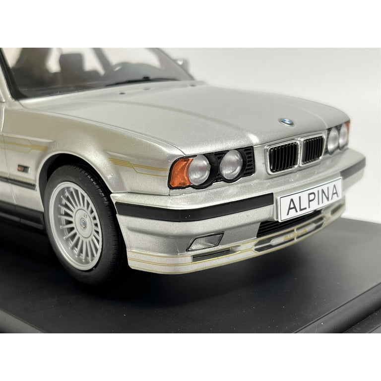 BMW E34 Alpina B10 4.6 Silver Metallic 1:18 Model Car Group MCG18231 BMW E34 Alpina B10 4.6 Silver Metallic 1:18 Model Car Group MCG18231