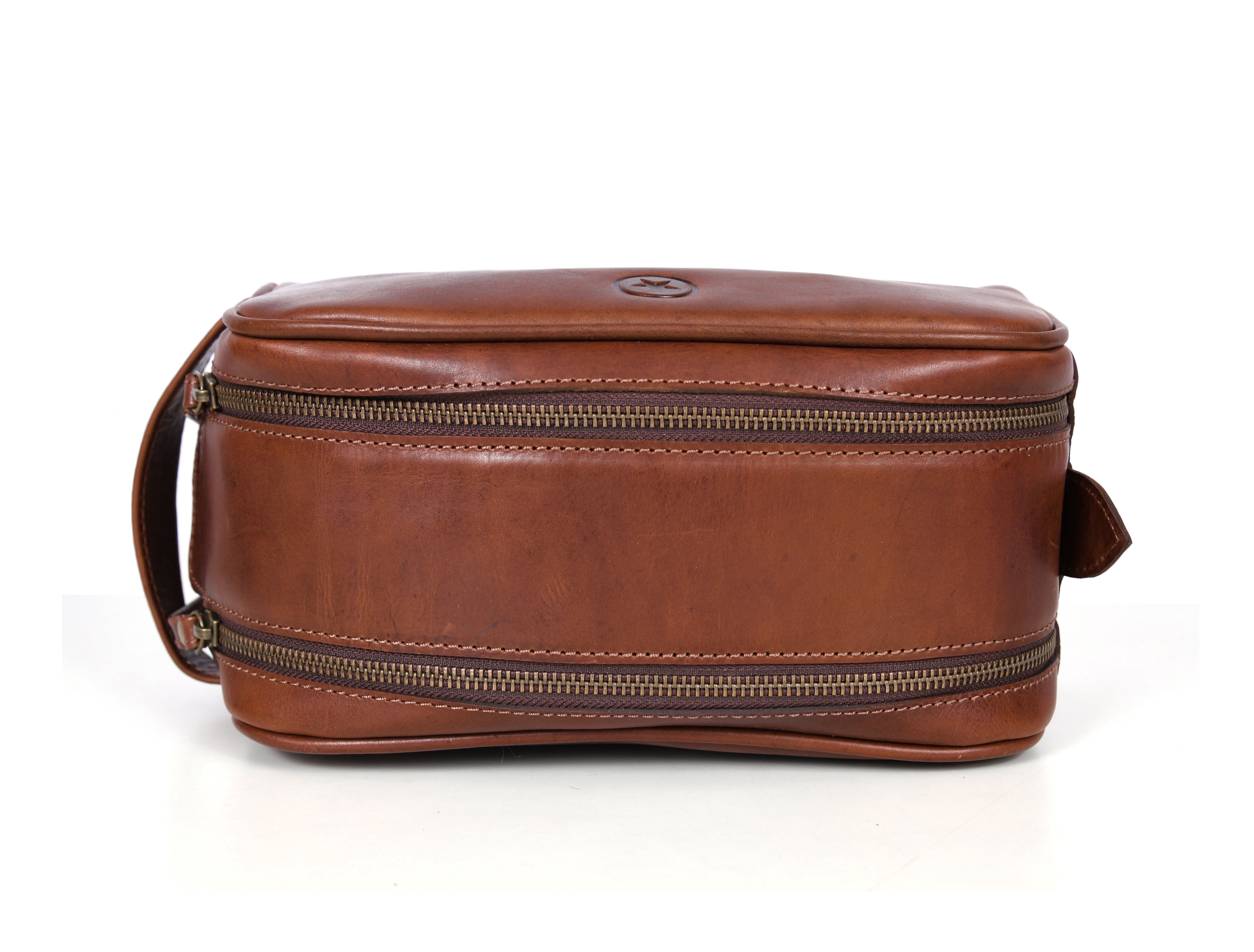 Aaron Leather Goods Genuine Leather Toiletry Bag - Chestnut