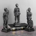 thumbnail image 4 of Statue en Résine Style Européen Guerrier Romain Rétro Ornement Vintage, 4 of 5