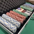 thumbnail image 4 of Maletín de 500 fichas de Poker Diversiones Bago 500, 4 of 5