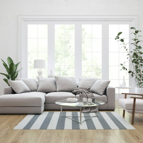 Merrick Lane 5' x 7' Handwoven Indoor/Outdoor Cabana Style Striped Area Rug in Grey