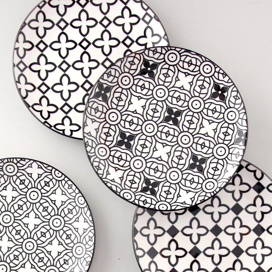 Mainstays Chiara 4 Piece Stoneware Round Black Salad Plates